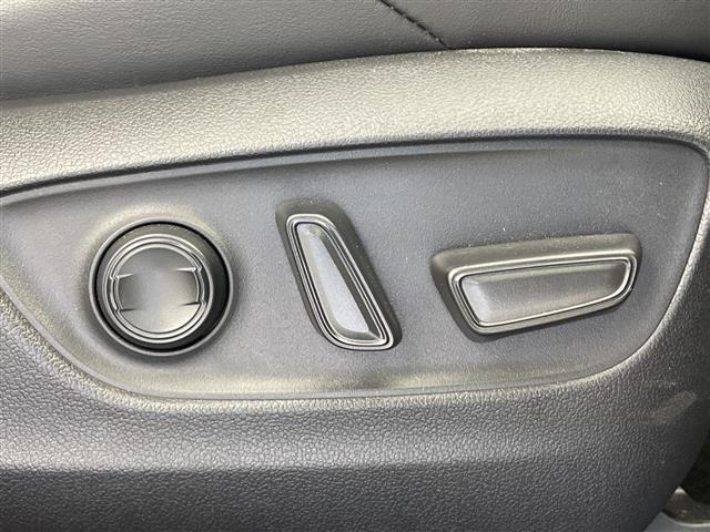 Toyota RAV4 2021 8293161-2