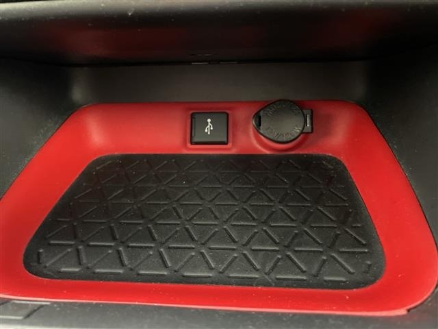 Toyota RAV4 2021 8293161-22