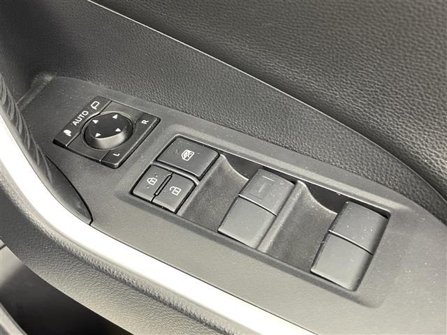 Toyota RAV4 2021 8293161-4