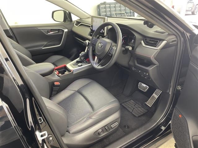 Toyota RAV4 2021 8293169-1