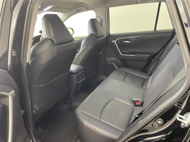 Toyota RAV4 2021 8293169-10