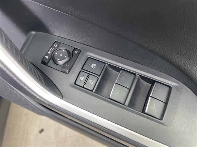 Toyota RAV4 2023 8293179-11