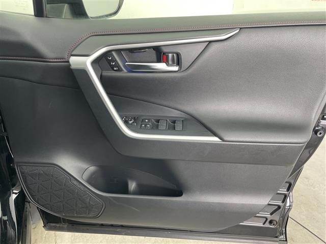 Toyota RAV4 2023 8293179-6