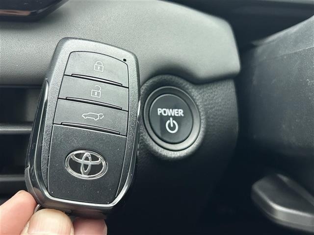 Toyota RAV4 2026 8293181-22