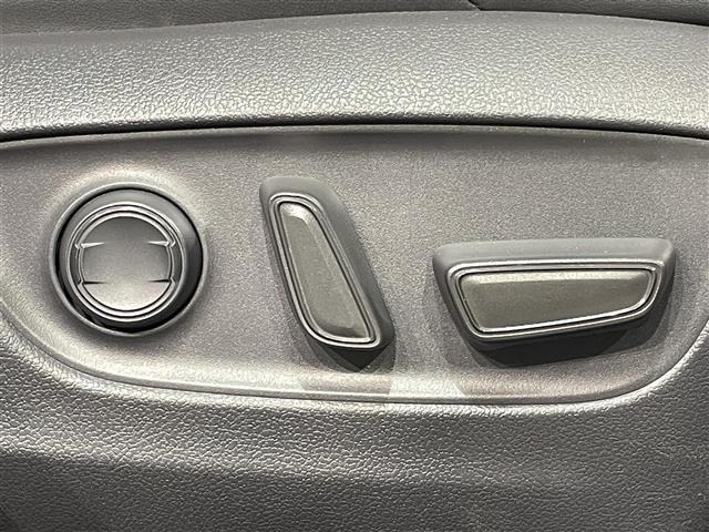 Toyota RAV4 2021 8293184-7