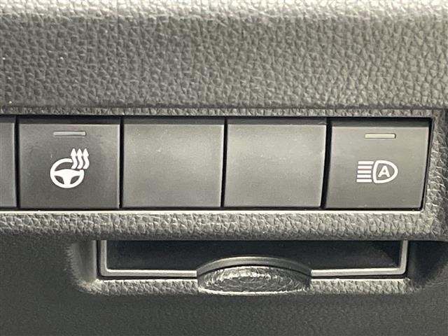 Toyota RAV4 2022 8293188-1