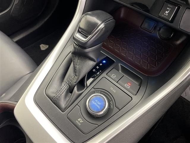 Toyota RAV4 2019 8293190-11
