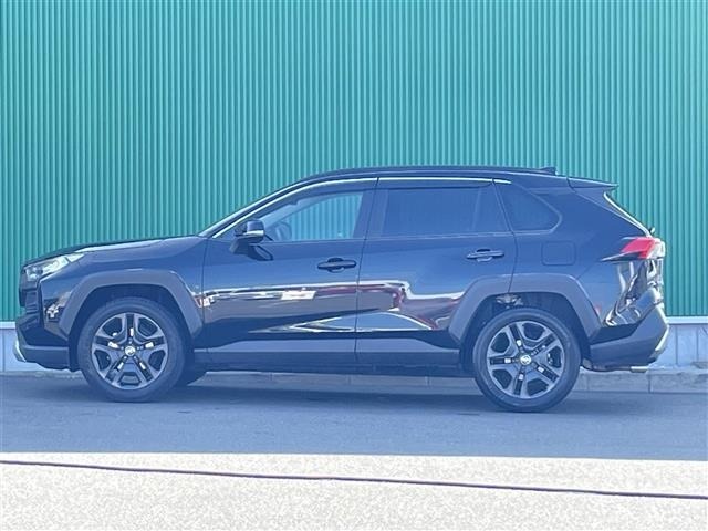 Toyota RAV4 2022 8293198-2