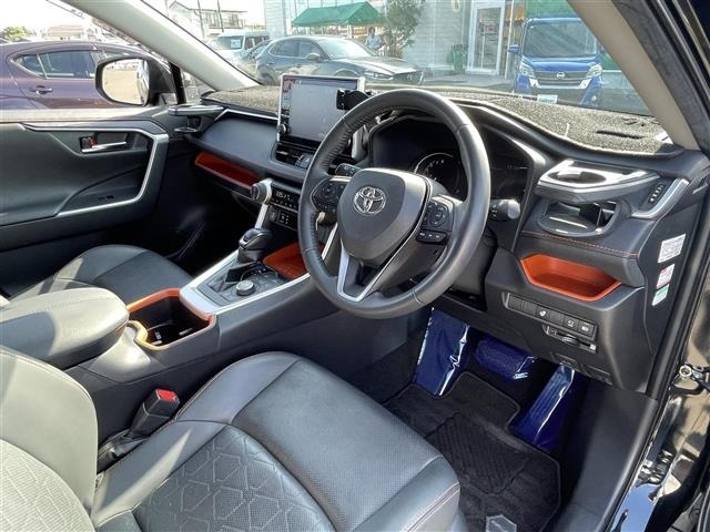 Toyota RAV4 2022 8293198-9