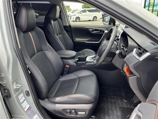 Toyota RAV4 2022 8293200-10