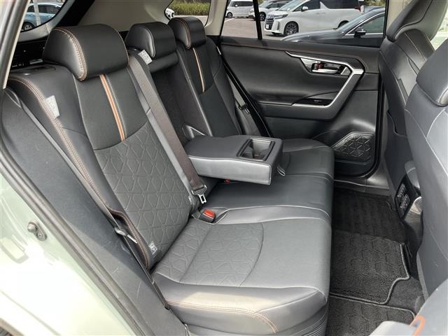 Toyota RAV4 2022 8293200-11