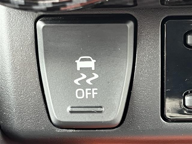Toyota RAV4 2022 8293200-3