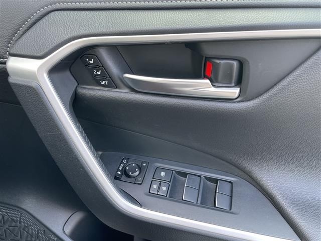 Toyota RAV4 2019 8293206-4