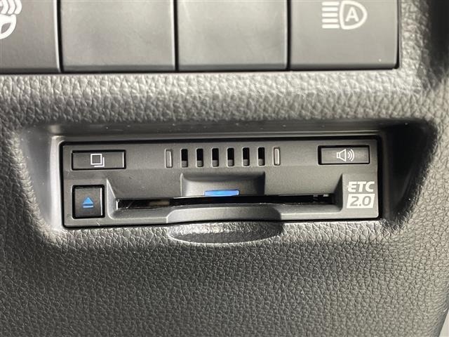 Toyota RAV4 2023 8293208-22