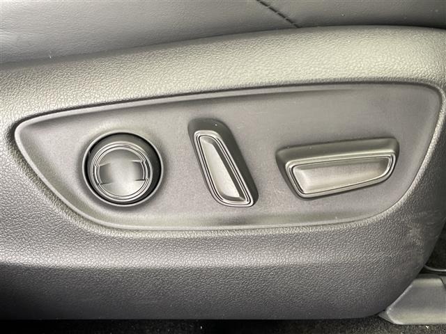 Toyota RAV4 2023 8293208-6