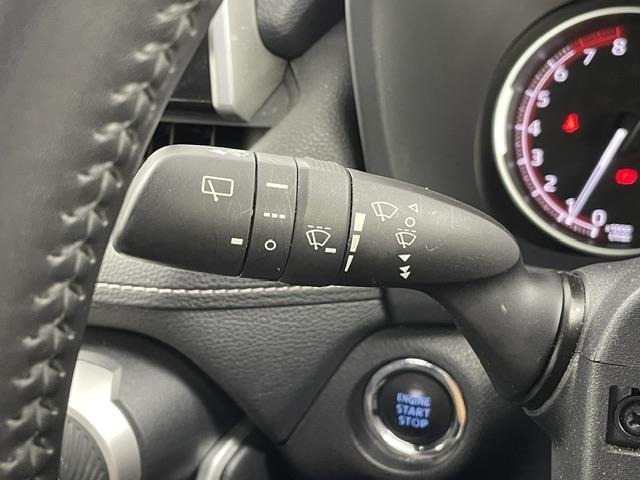 Toyota RAV4 2021 8293211-9