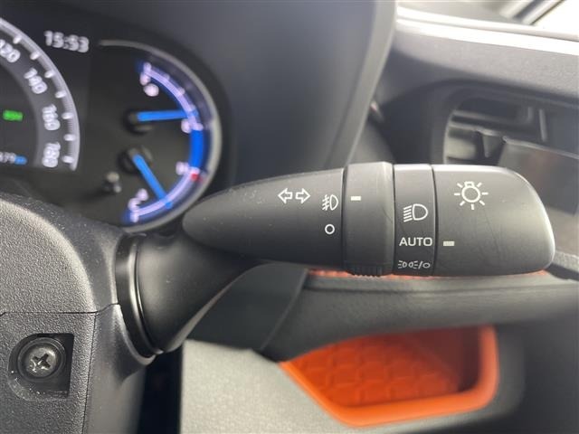 Toyota RAV4 2022 8293214-5