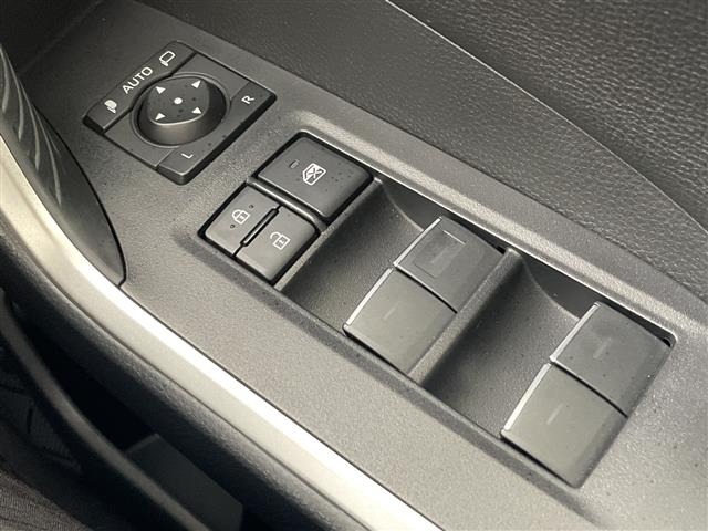 Toyota RAV4 2022 8293214-9