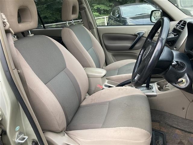 Toyota RAV4 2002 8293216-1