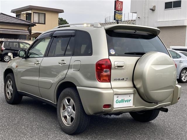 Toyota RAV4 2002 8293216-8