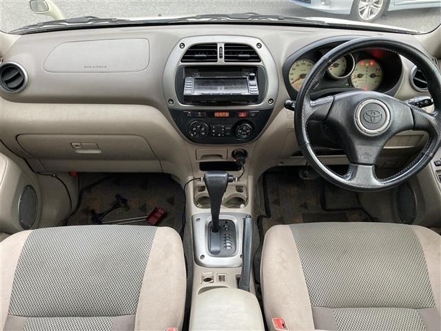 Toyota RAV4 2002 8293216-9