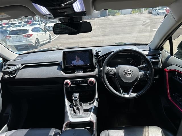 Toyota RAV4 2019 8293218-2