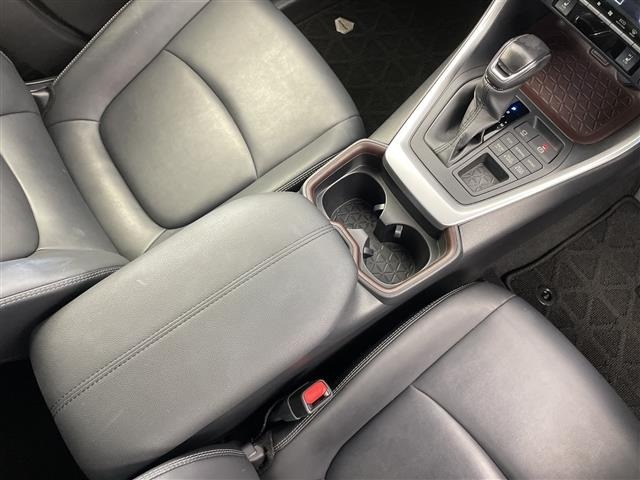 Toyota RAV4 2020 8293219-3