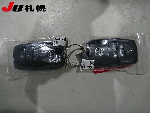 Toyota RAV4 2026 8293223-6
