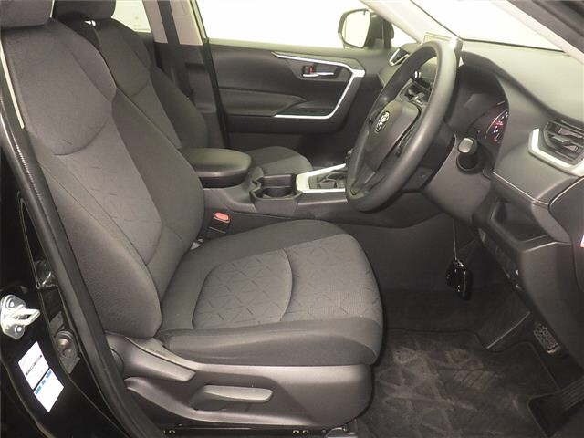Toyota RAV4 2021 8293225-5