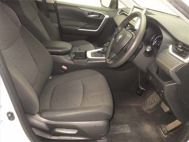 Toyota RAV4 2023 8293228-5