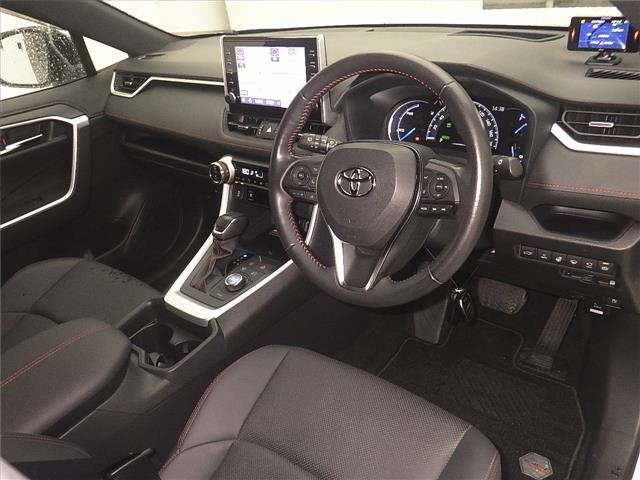 Toyota RAV4 2021 8293229-3