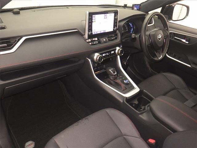 Toyota RAV4 2021 8293229-4