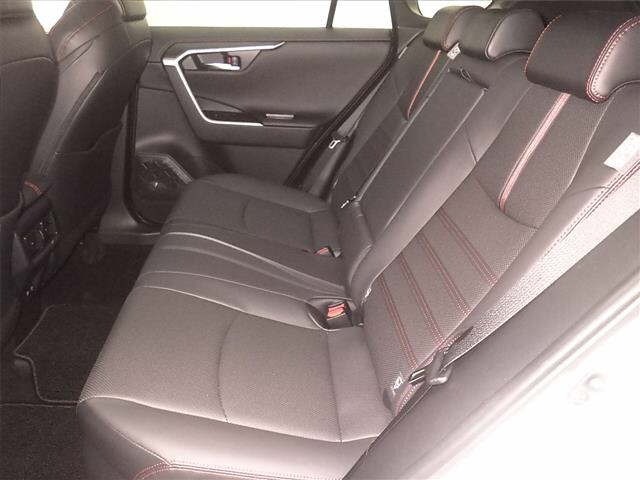 Toyota RAV4 2021 8293229-7