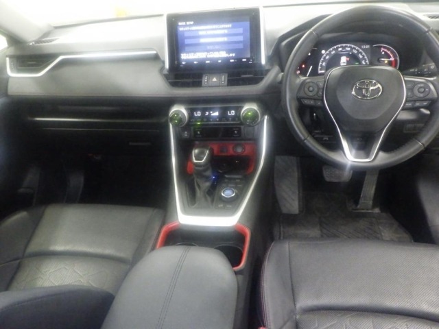Toyota RAV4 2021 8293233-3