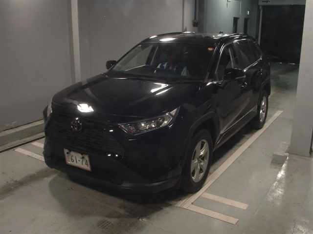 Toyota RAV4 2021 8293234-4