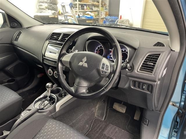 Mitsubishi RVR 2010 8287941-4