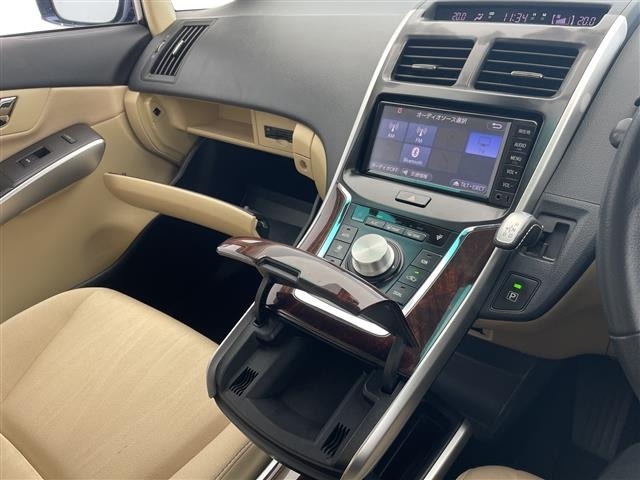 Toyota SAI 2013 8293868-10