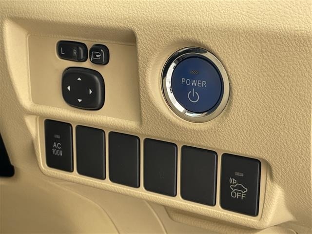 Toyota SAI 2013 8293868-7