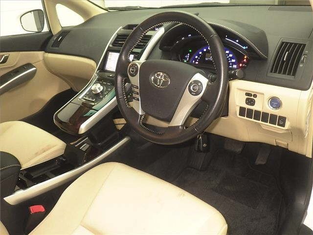 Toyota SAI 2015 8293891-3
