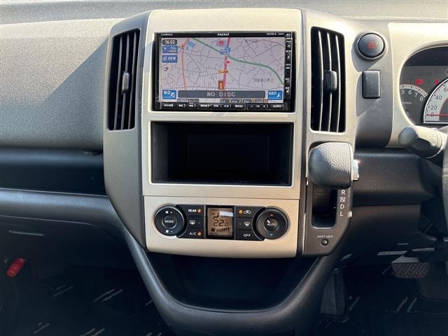Nissan SERENA 2006 8275439-8