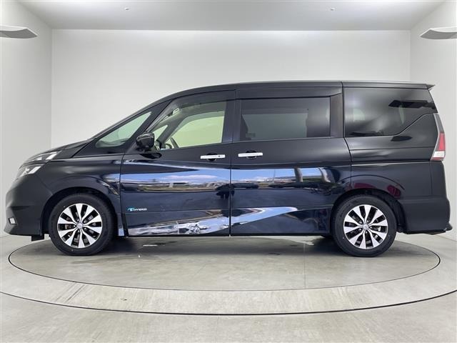 Nissan SERENA 2017 8276352-2