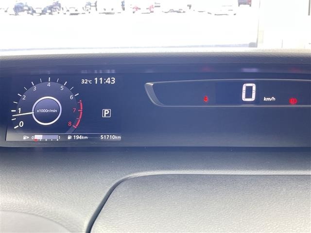 Nissan SERENA 2018 8276363-3