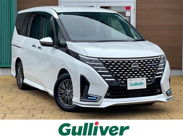 Nissan SERENA 2026 8276380-0
