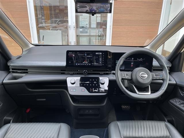 Nissan SERENA 2026 8276380-14