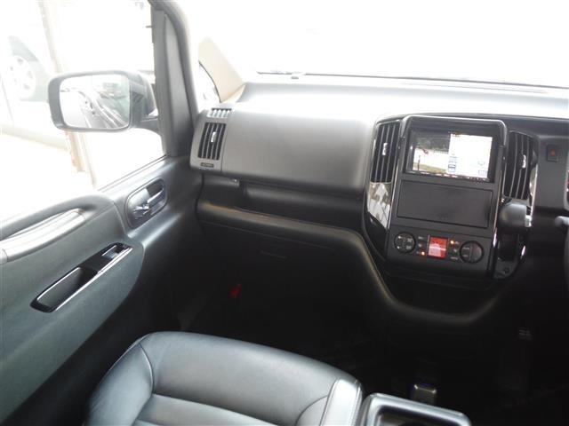 Nissan SERENA 2008 8276386-11