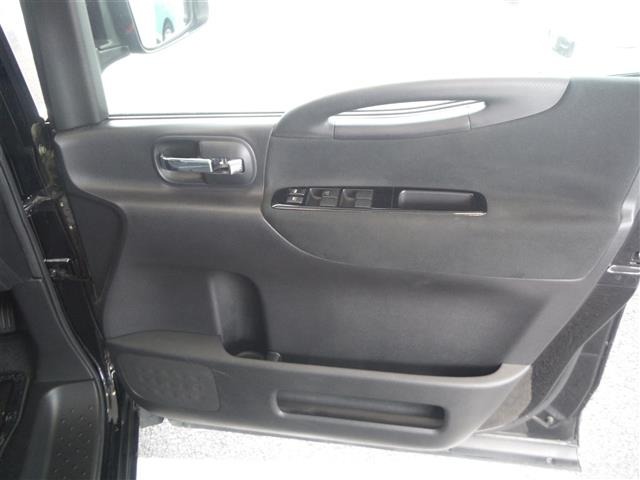 Nissan SERENA 2008 8276386-19