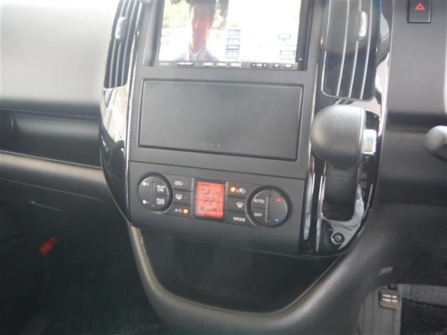 Nissan SERENA 2008 8276386-9