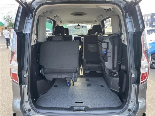 Nissan SERENA 2022 8276511-13