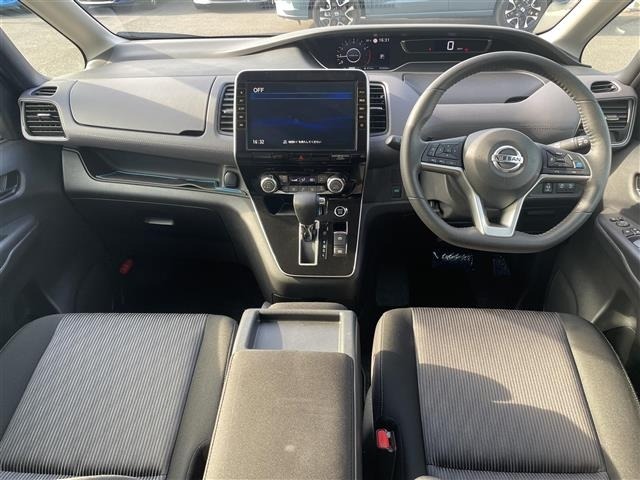 Nissan SERENA 2022 8276511-15