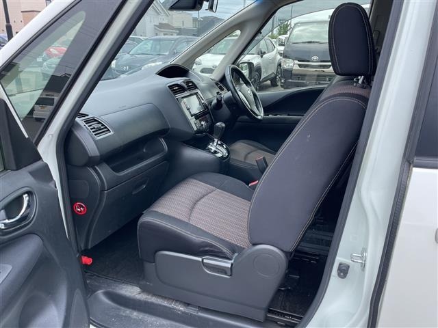 Nissan SERENA 2014 8276527-7
